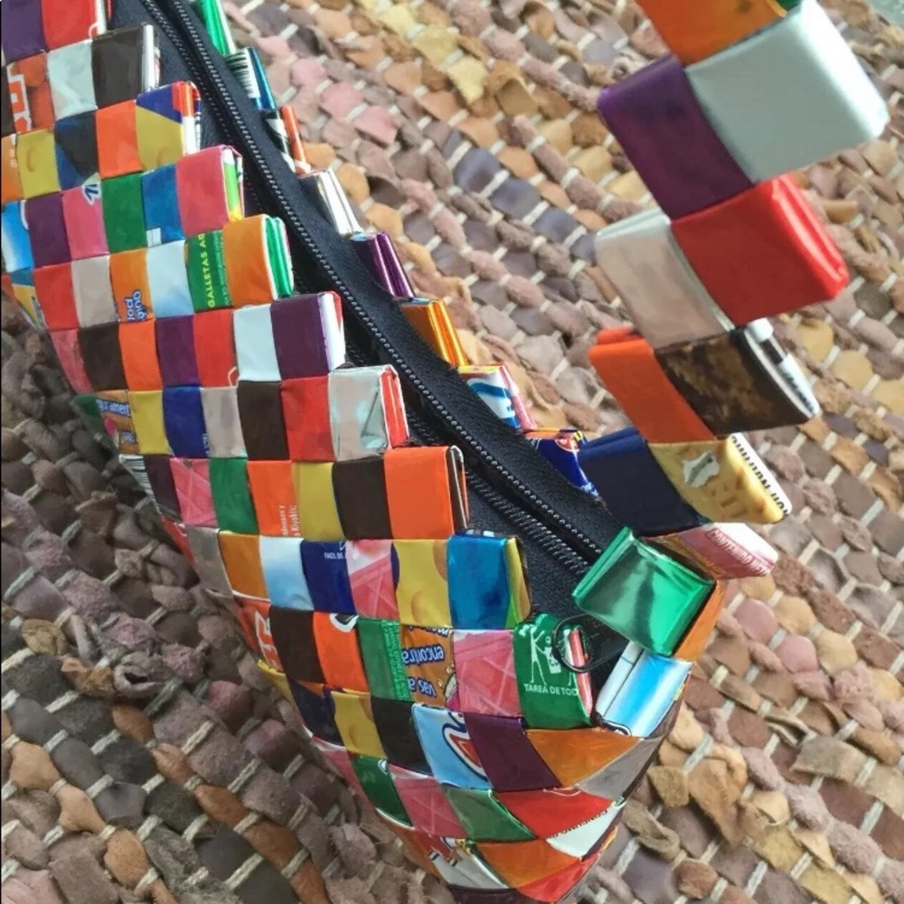 Y2k Girl’s Mexican Candy Wrappers Upcycled Women’s Handbag Handmade Recycled - Picture 2 of 12